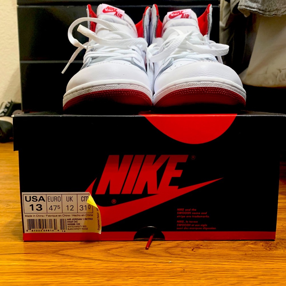 AIR JORDAN 1 RETRO HIGH OG “METALLIC RED”